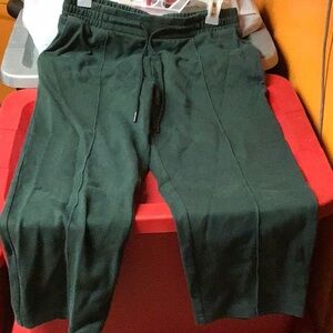 NEW DAY  Women's pants GREEN sz M pockets